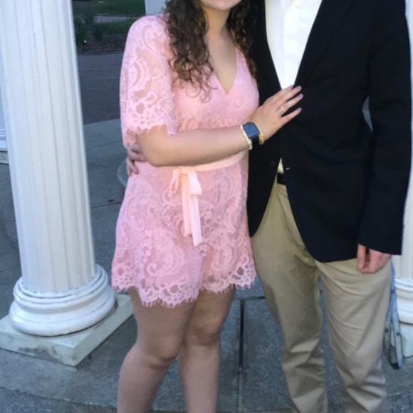 Francesca’s Pink Lace Romper - Picture 6 of 6